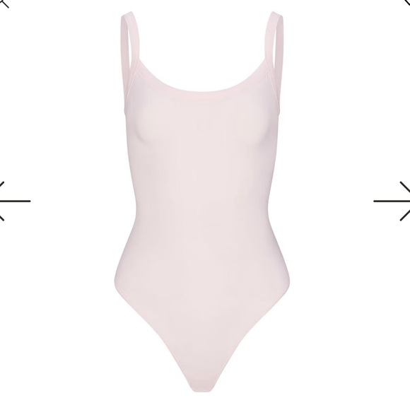 Set of 3- NWT- Skims Cotton Jersey Scoop Neck Bodysuit- Size Medium - Picture 2 of 10